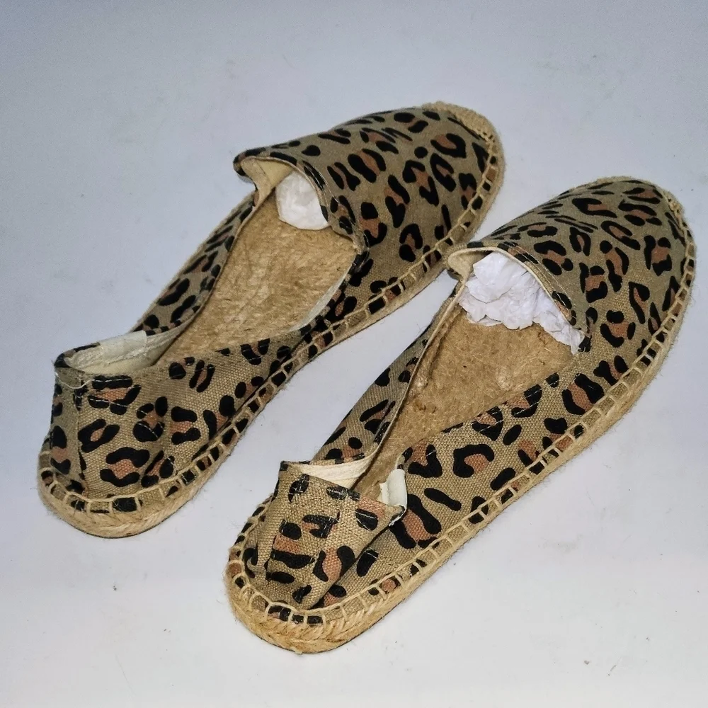 SOLUDOS Smoking Leopard Canvas Slipper Espadrilles In Maroon Black And Tan SZ 7